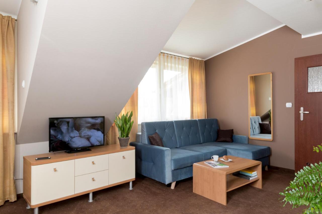 Noce I Dnie Hotel Postołowo Exterior foto