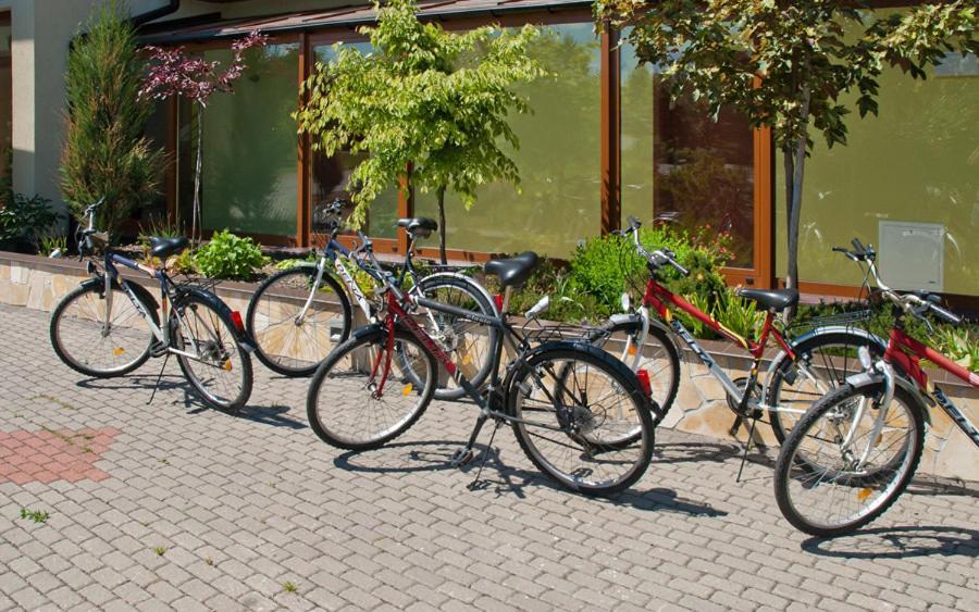 Noce I Dnie Hotel Postołowo Exterior foto